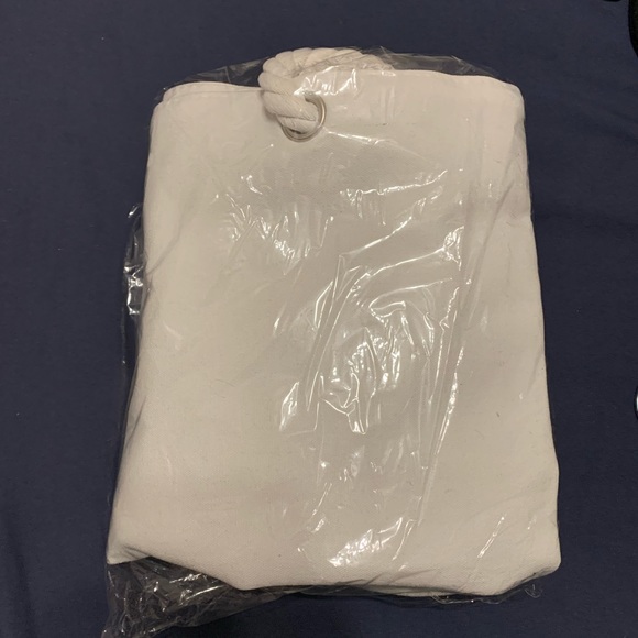 NEW - Aveda Beach Carryall Tote (beach bag) - Picture 10 of 10